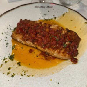 Salmon en Finas Hiervas y Tomates secos 