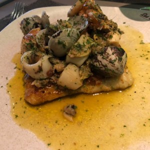 PESCADOS - Corvina Pescatore