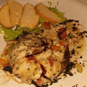 ENTRADAS - Hongo Portobello Gratinado