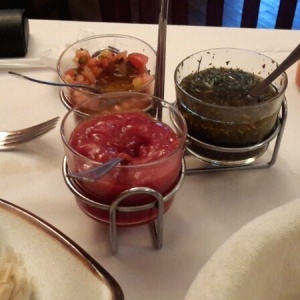 Trio de Salsas