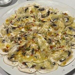 Carpaccio de hongos