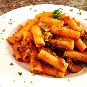 Pastas - Rigatoni Alla Pastora