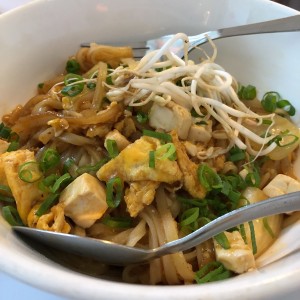 pad thai tofu