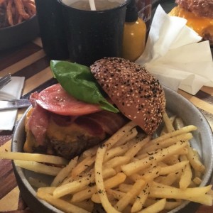 Bacon CheeseBurger