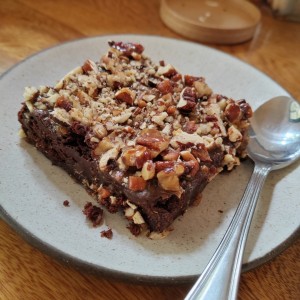 Brownie con nueces 