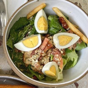 Ensalada-Almuerzo - Kale Caesar Salad