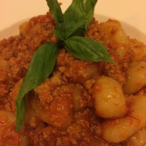 Gnocchi a la Bolognesa