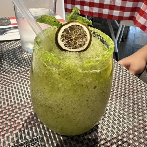 Limonada con hierbabuena 