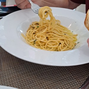 pasta al oleo