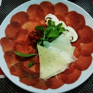 Entradas - Carpaccio de Carne