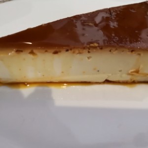 Flan de la casa