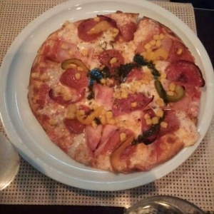 Pizza mediterranea