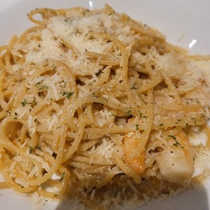 pasta con camarones