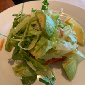 ensalada americana con aguacate 