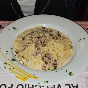 Pasta carbonara a la italiana