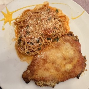 Milanesa de pollo a la parmesana