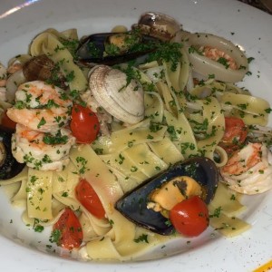 Fettuccine Scoglio 