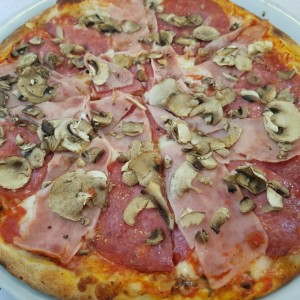 Pizza 4 Estaciones