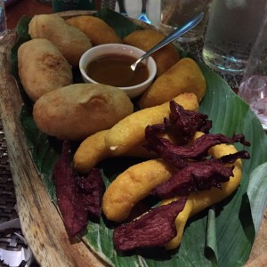 Bandeja Diablicos para 3 personas