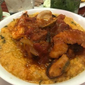 guacho de pescado y mariscos