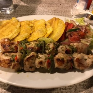 brochetas de pollo 