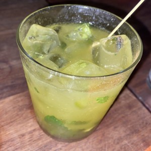 Passion fruit mojito