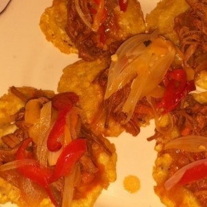 patacones con ropa  vieja 