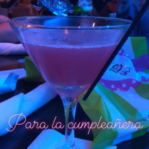 coctel cosmopolitan