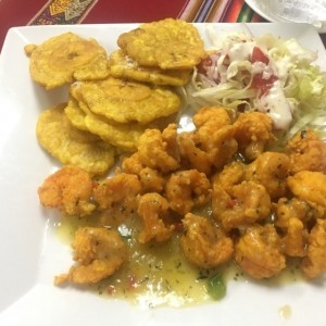 camarones al ajillo