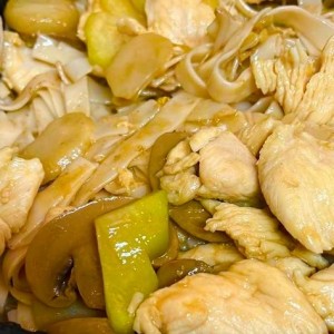 Pollo con Cetas