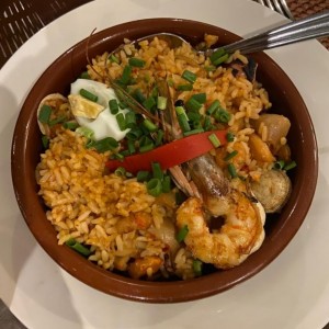 Platos Fuertes - Paella de Mariscos