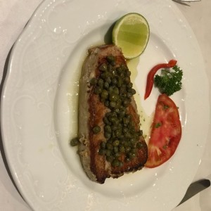 atun a la plancha, super delicioso.