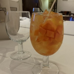 Sangria blanca. 