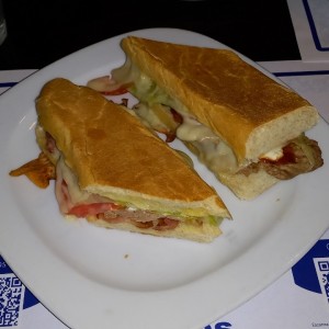 Filete Mozzarella y Tocino Cubano