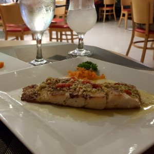 Corvina al ajillo