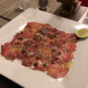 Carpaccio de res