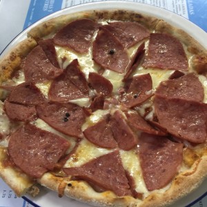 pizza de salami