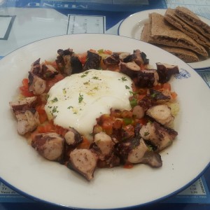 Pulpo al oleo