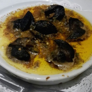 Escargots a la Bourguignonne