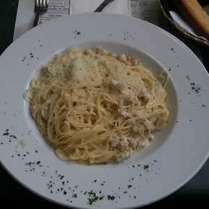 capelini Alfredo con pollo