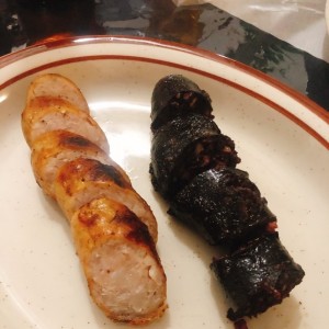 PICADA DE CHORIZO Y MORCILLA