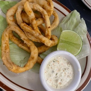 CALAMARES APANADOS FRITOS