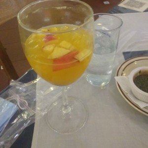 sangria blanca