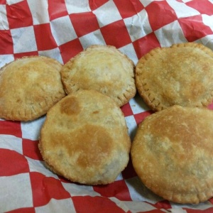 Empanaditas de queso y papa con carne