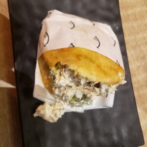 Arepa Reina Pepiada