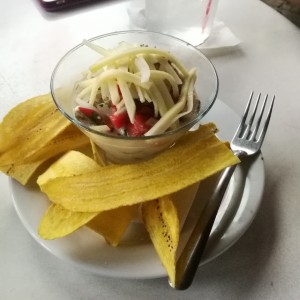 Ceviche de Corvina con Mango Verde