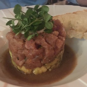 Entradas - Tuna Tartare