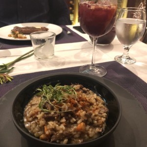 Risotto de Carne de Res y Langostinos