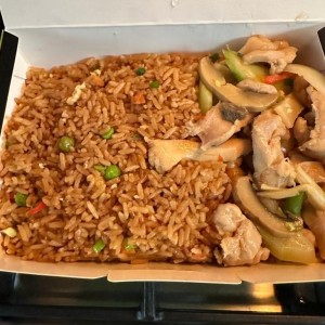 Combo de Arroz Frito con Pollo