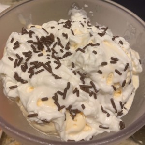 DESSERTS - HELADOS